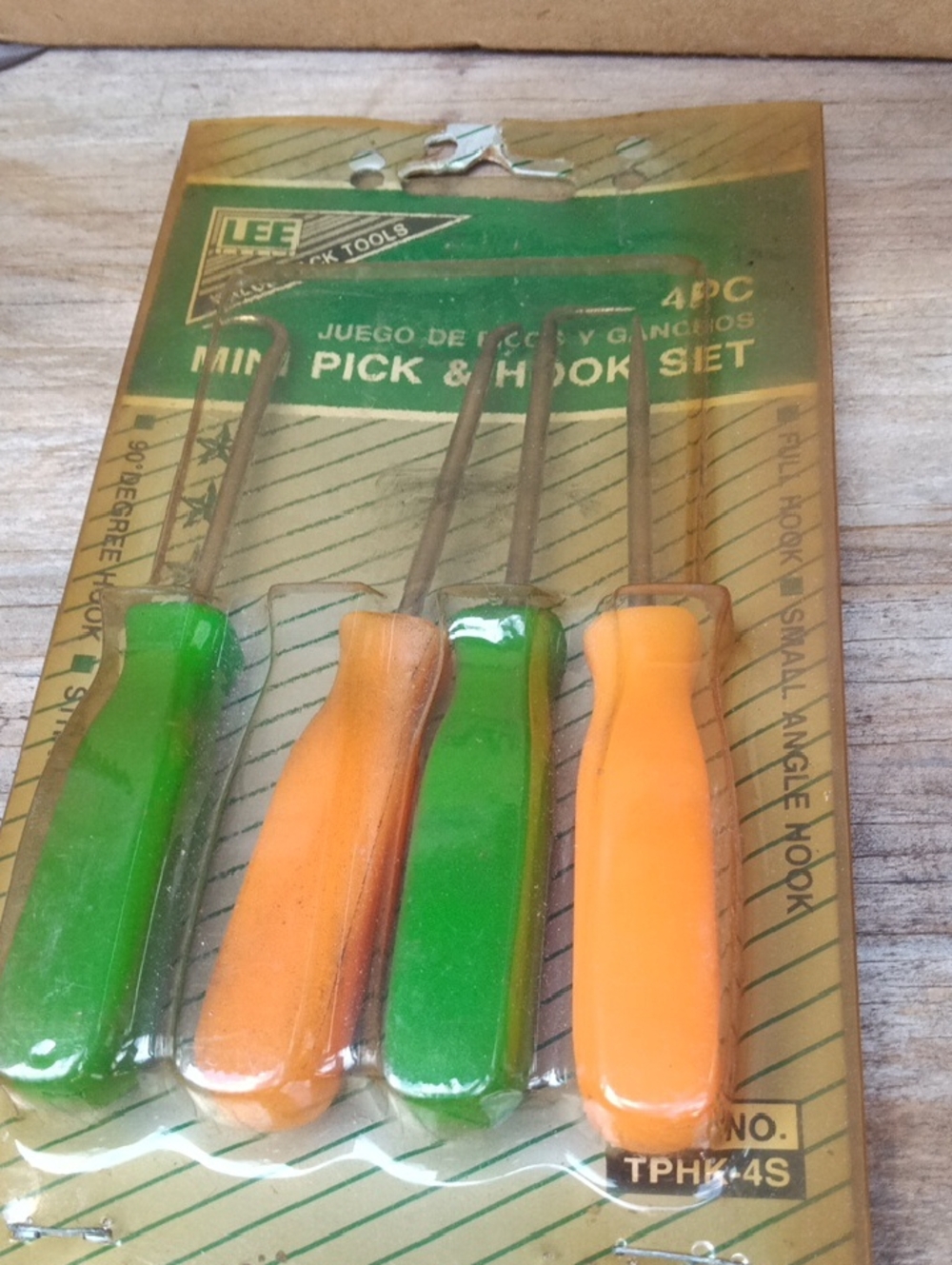 Lee 4-Piece Mini Pick & Hook Set - Green and Orange Handles